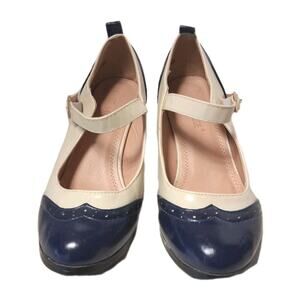 Chase & Chloe retro beige and blue oxford style mary jane high heels 7